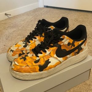 Nike Air Force 1 Lows Camo Orange